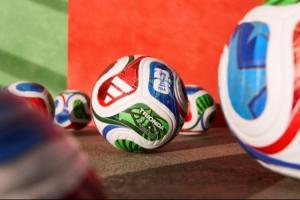 26世界杯用球TRIONDA_“三重浪”发布，采用全新四拼片结构 图1