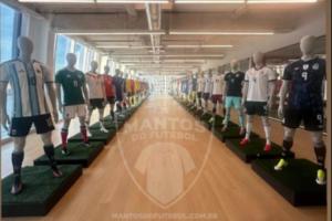 提前泄露？皮耶罗社媒晒出阿根廷西班牙等国世界杯球衣，很快删除 图1