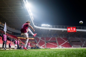 太阳报：厄德高虽然受伤仍有可能入选挪威队，他希望帮助球队 图1